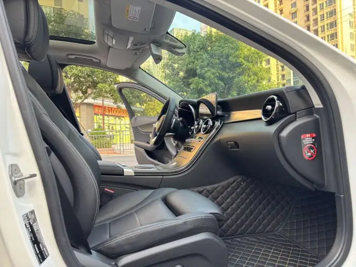 Mercedes-Benz C-Class 2020 Model C 260 L Sports Edition – фото 10