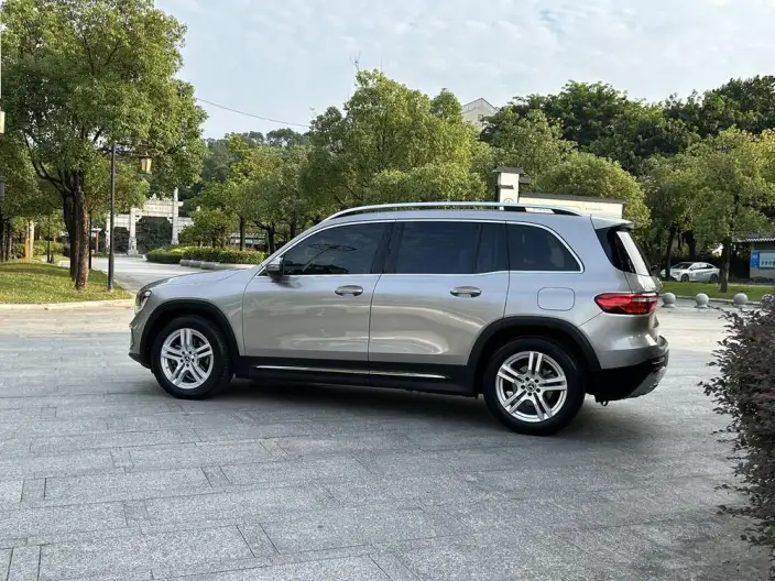 Mercedes-Benz GLB 2020 Model GLB 180 Dynamic Model – фото 2