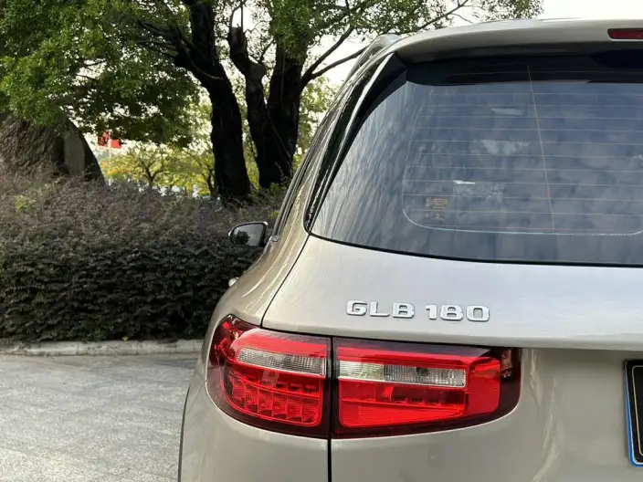 Mercedes-Benz GLB 2020 Model GLB 180 Dynamic Model – фото 6