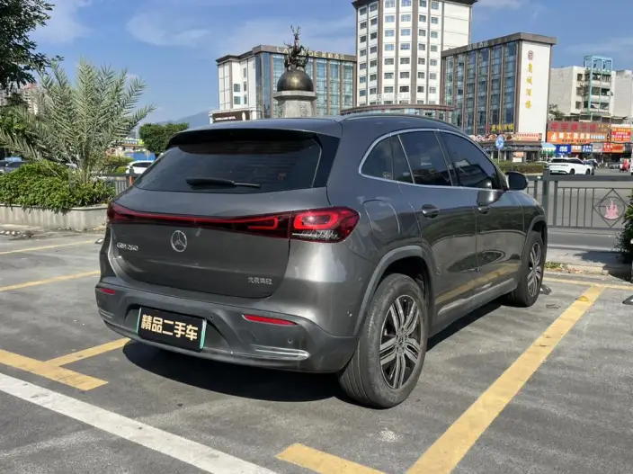 Mercedes-Benz EQA 2022 Model EQA 260 – фото 7