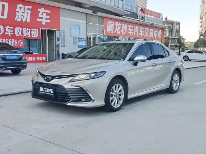 Toyota Camry 2021 Model 2.0G Deluxe Edition – фото 1