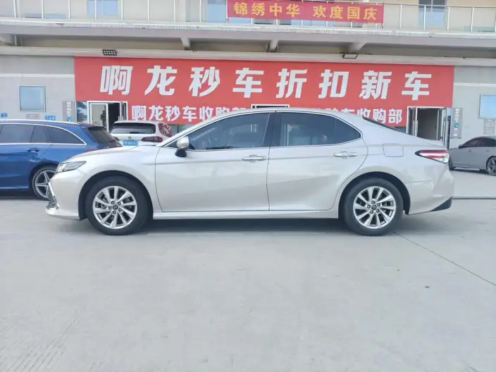 Toyota Camry 2021 Model 2.0G Deluxe Edition – фото 3