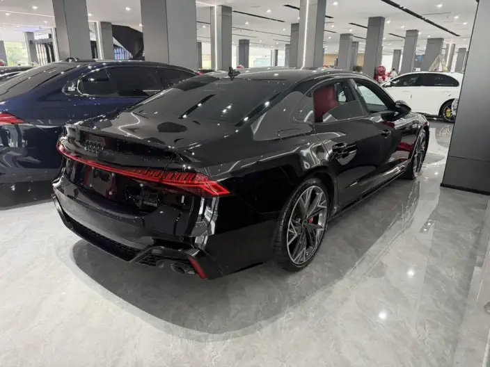 Audi A7 L 2024 Model 45 TFSI quattro Black Samurai Edition – фото 5