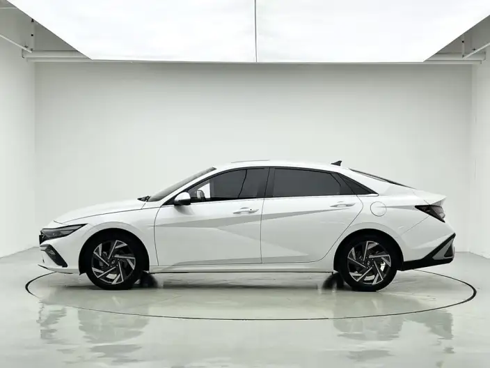 Hyundai Ioniq 2023 Model 1.5L CVT GLX Elite Edition
