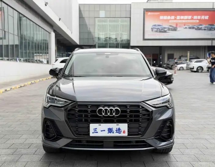 AUDI Q3 2022 Model 35 TFSI Fashion Dynamic Model – фото 2