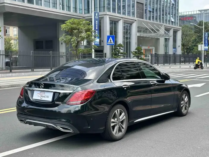 Mercedes-Benz C-Class 2021 Model C 200 L Dynamic Model Sports Edition – фото 7