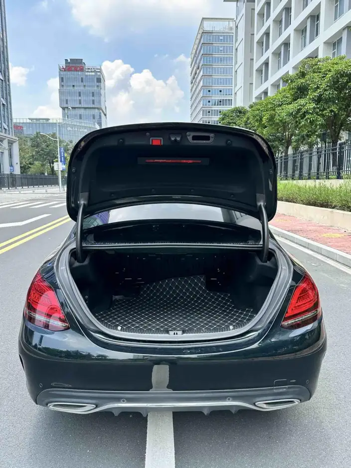 Mercedes-Benz C-Class 2021 Model C 200 L Dynamic Model Sports Edition – фото 9