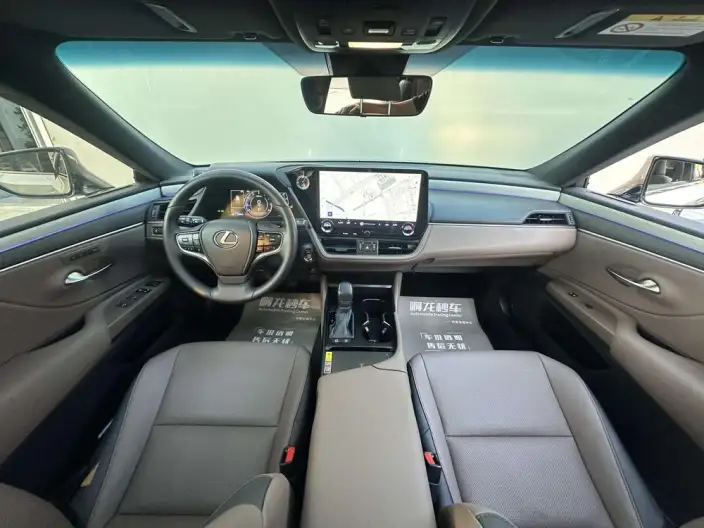 Lexus ES 2025 Model 200 Premium – фото 9