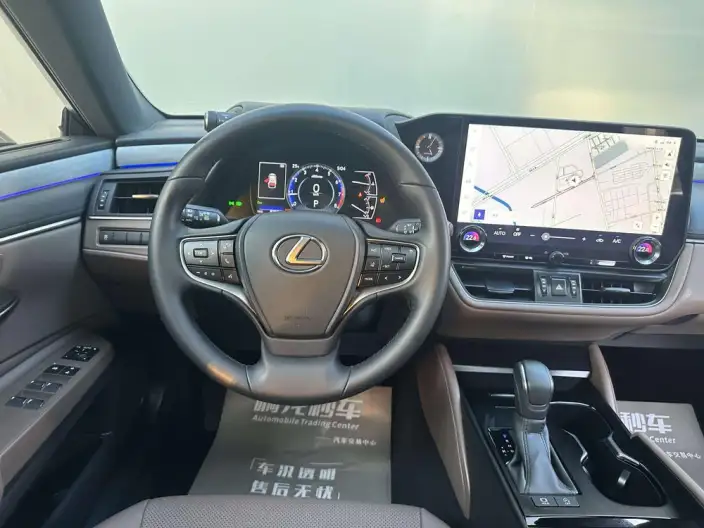 Lexus ES 2025 Model 200 Premium – фото 10