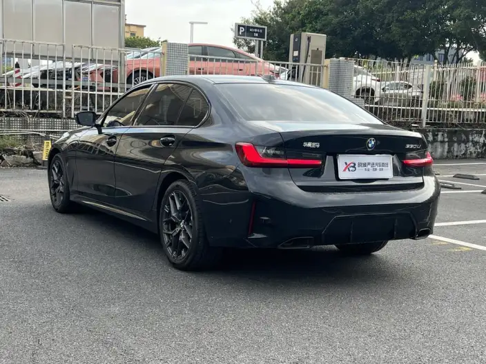BMW 3 Series 2025 Model 330Li M Sports Night Set – фото 4