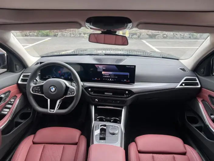 BMW 3 Series 2025 Model 330Li M Sports Night Set – фото 9