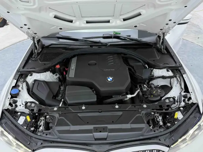 BMW 3 Series 2023 Model 320Li M Sports Set – фото 9