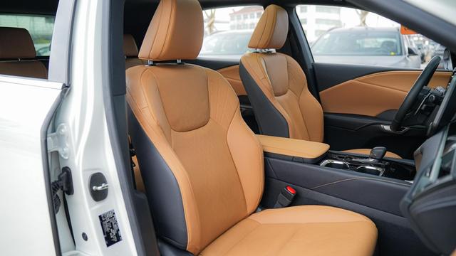 Lexus RX 2023 350h 2WD Comfort – фото 12