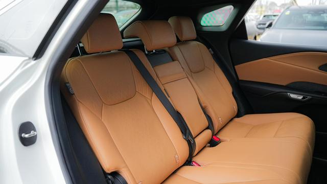 Lexus RX 2023 350h 2WD Comfort – фото 15