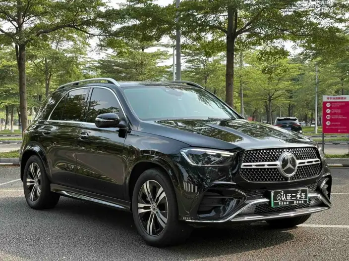 Mercedes-Benz GLE PHEV 2024 Model GLE 400e 4MATIC – фото 3