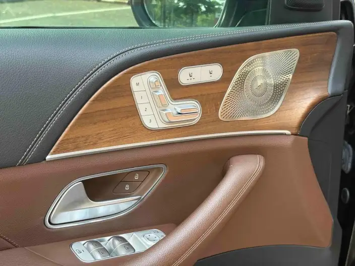 Mercedes-Benz GLE PHEV 2024 Model GLE 400e 4MATIC – фото 8