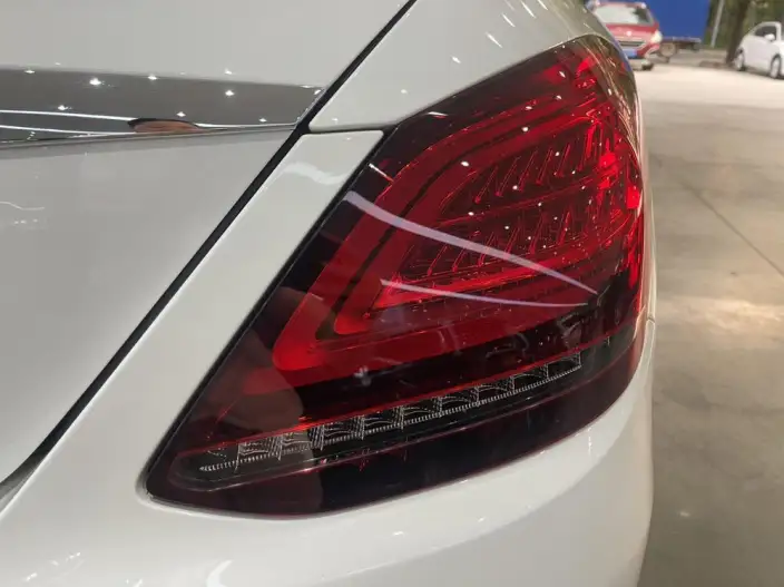 Mercedes-Benz C-Class 2021 Model C 260 L Sports Edition 4MATIC – фото 9