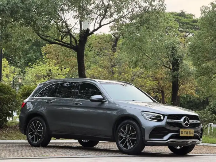 Mercedes-Benz GLC 2021 Model GLC 260 L 4MATIC Luxury Model – фото 3