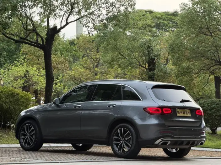 Mercedes-Benz GLC 2021 Model GLC 260 L 4MATIC Luxury Model – фото 5