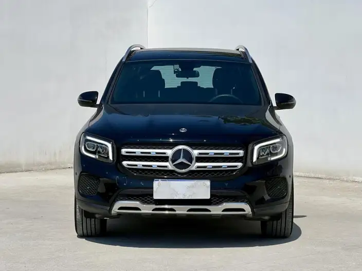 Mercedes-Benz GLB 2023 Model GLB 220 Fashion Model – фото 2