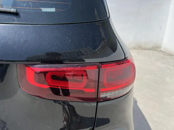 Mercedes-Benz GLB 2023 Model GLB 220 Fashion Model – фото 7