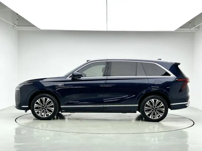 Wey Blue Mountain 2023 Model 4WD Ultra-long Endurance