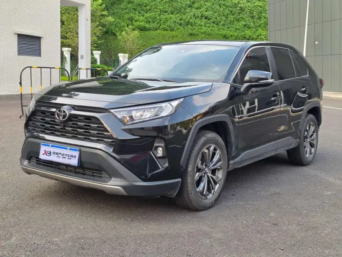 Toyota RAV4 2024 Model 2.0L CVT 2WD Fashion edition – фото 1