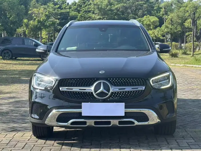 Mercedes-Benz GLC 2020 Model GLC 260 L 4MATIC Dynamic Model – фото 2