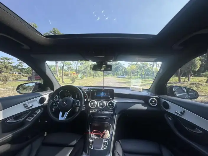 Mercedes-Benz GLC 2020 Model GLC 260 L 4MATIC Dynamic Model – фото 8