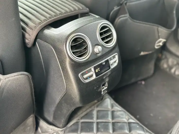 Mercedes-Benz GLC 2022 Model GLC 300 L 4MATIC Dynamic Model – фото 9