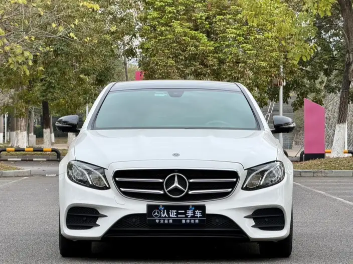 Mercedes-Benz E-Class Imported 2020 Model E 260 Sports Edition 4MATIC – фото 2