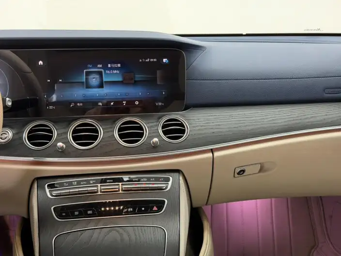 Mercedes-Benz E-Class 2021 Model Facelift E 300 L Luxury Model Sports sedan – фото 8
