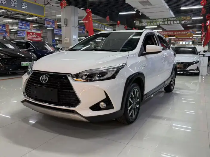Toyota YARIS L Vios 2022 Model Zhixuan X 1.5L CVT Luxury PLUS Edition – фото 1
