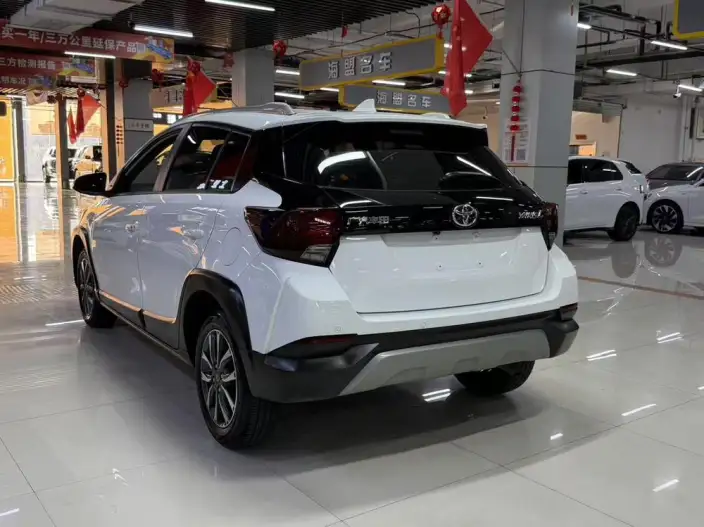 Toyota YARIS L Vios 2022 Model Zhixuan X 1.5L CVT Luxury PLUS Edition – фото 4