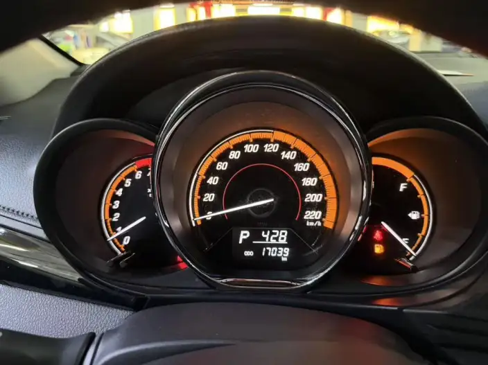 Toyota YARIS L Vios 2022 Model Zhixuan X 1.5L CVT Luxury PLUS Edition – фото 7