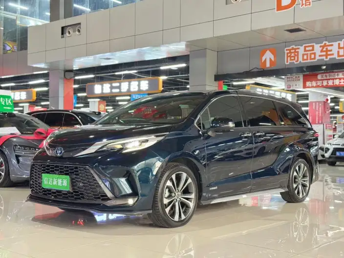Granvia 2023 Model Intelligent Hybrid 2.5L Noble PLUS – фото 1