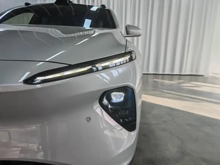 NIO ET7 2024 Model 75kWh Executive Signature Edition – фото 10