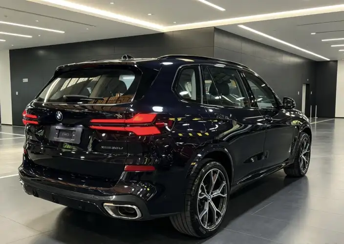 BMW X5 2025 Model xDrive30Li Exclusive Model M Sports Night Set – фото 5