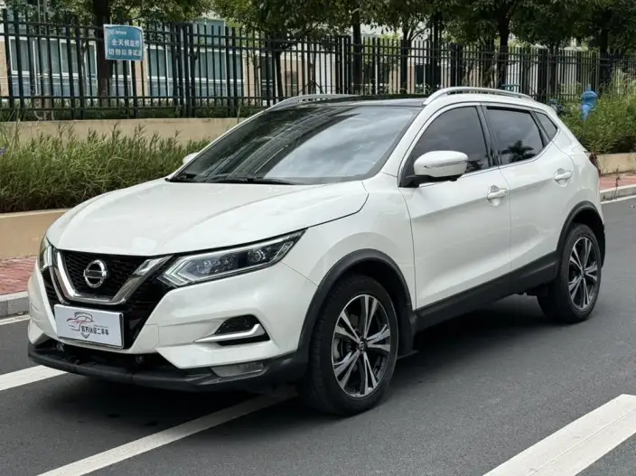 Nissan Qashqai 2023 Model Classic 2.0L Smart Edition