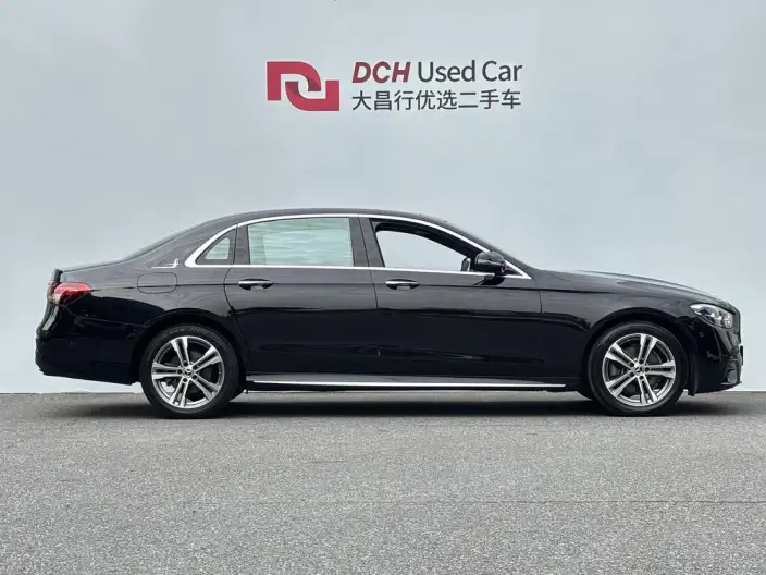 Mercedes-Benz E-Class 2022 Model E 260 L Sports sedan – фото 5
