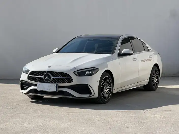 Mercedes-Benz C-Class 2023 Model C 260 L Sports Edition – фото 1