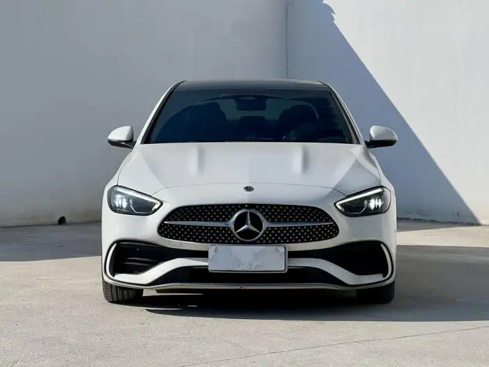 Mercedes-Benz C-Class 2023 Model C 260 L Sports Edition – фото 2