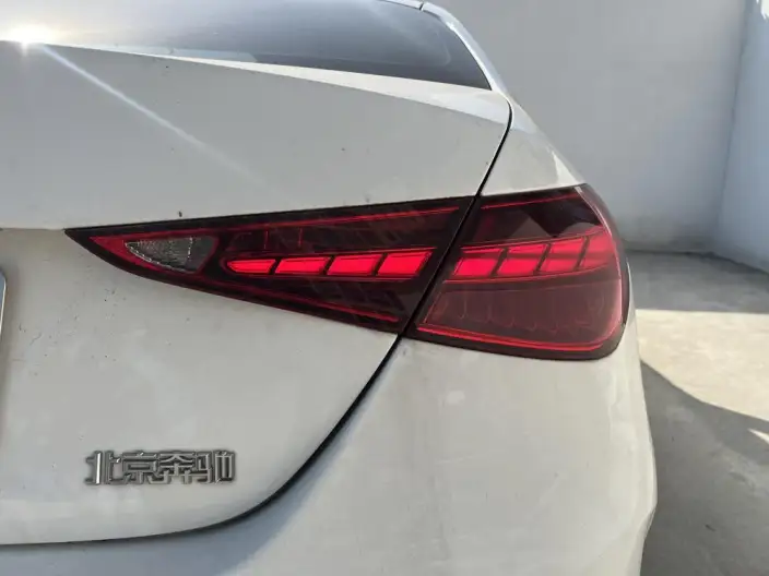 Mercedes-Benz C-Class 2023 Model C 260 L Sports Edition – фото 8