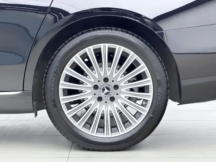 Mercedes-Benz E-Class 2023 Model E 300 L Luxury Model sedan – фото 6
