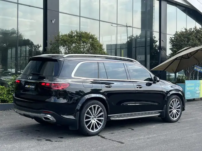Mercedes-Benz GLS 2024 Model GLS 450 4MATIC Luxury Model – фото 2