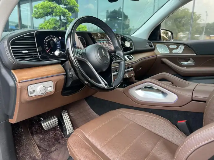 Mercedes-Benz GLS 2024 Model GLS 450 4MATIC Luxury Model – фото 4
