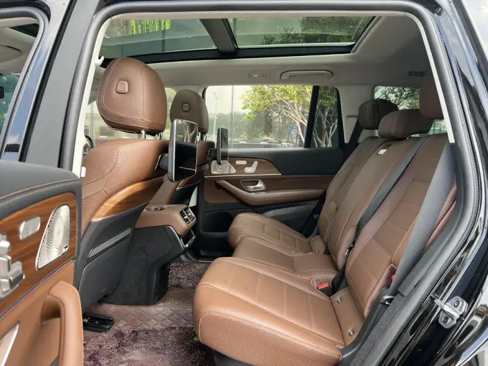 Mercedes-Benz GLS 2024 Model GLS 450 4MATIC Luxury Model – фото 9