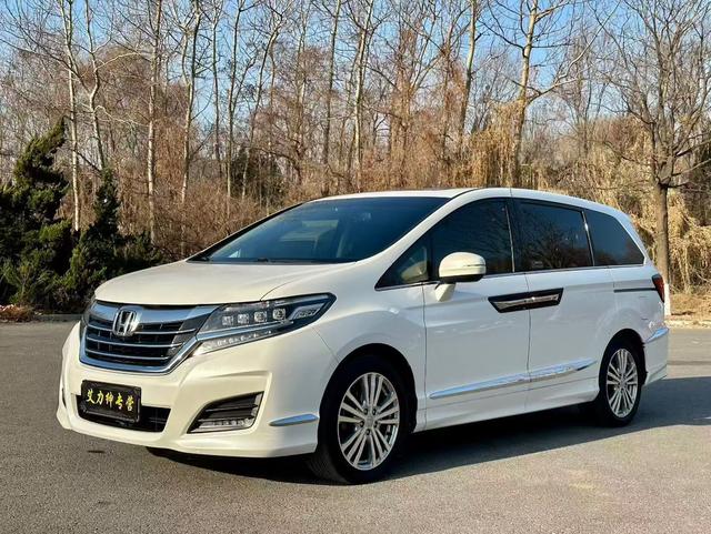 Honda Elysion 2016 2.4L Luxury – фото 1