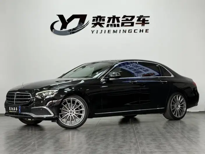 Mercedes-Benz E-Class 2022 Model E 300 L Luxury Model sedan – фото 1