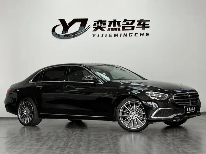 Mercedes-Benz E-Class 2022 Model E 300 L Luxury Model sedan – фото 3